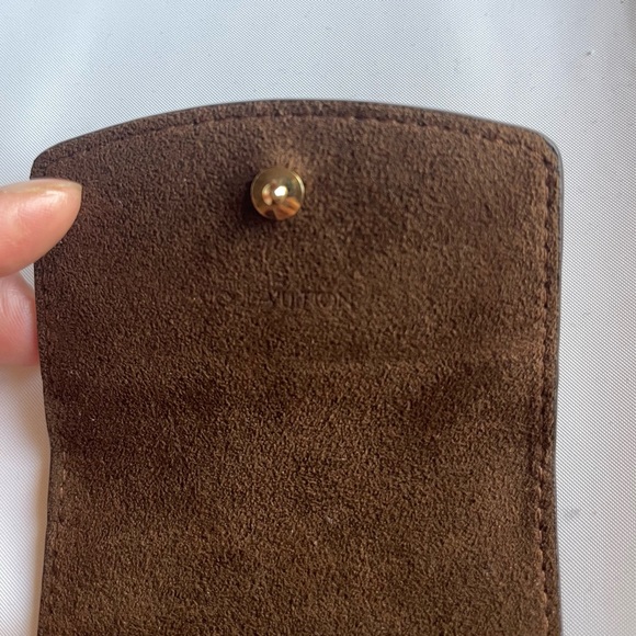 Louis Vuitton Damier Ebene Cuff Links Case - Picture 8 of 8